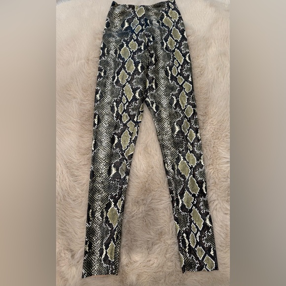 NWOT Commando Neon Snake Print Faux Leather Leggings S High Rise Tummy Control - Picture 3 of 7